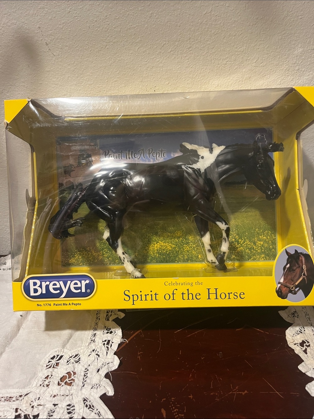 Breyer Paint Me A Pepto